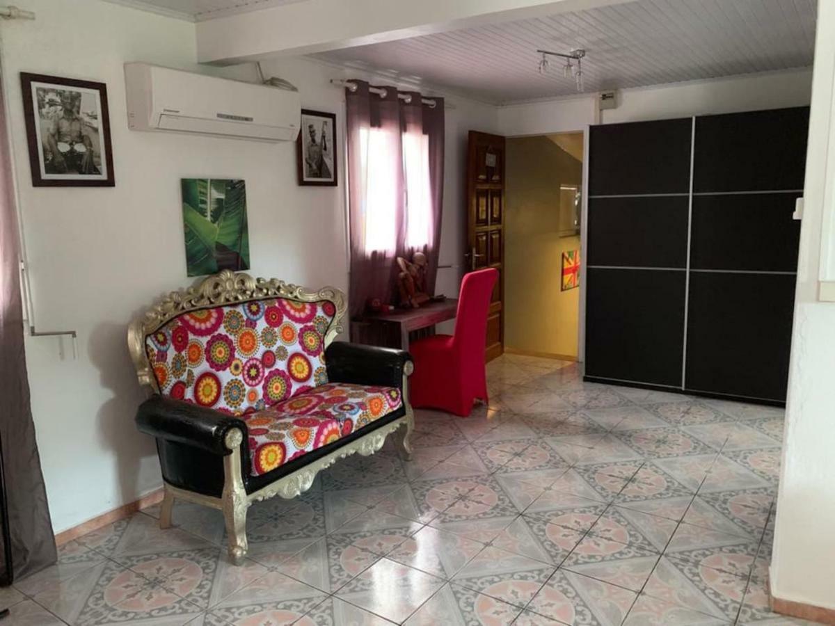 Garnier Gite La Distillerie, Grand Appartement Avec Terrasse المظهر الخارجي الصورة