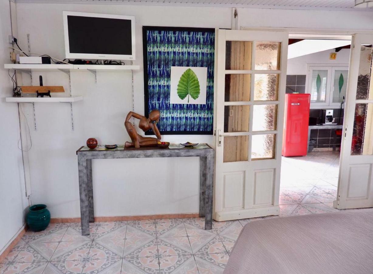 Garnier Gite La Distillerie, Grand Appartement Avec Terrasse المظهر الخارجي الصورة